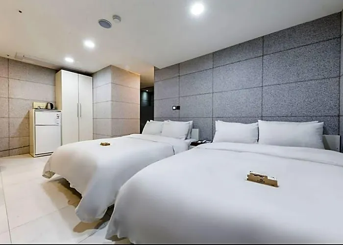 Gangnam Campus Hotel 2*